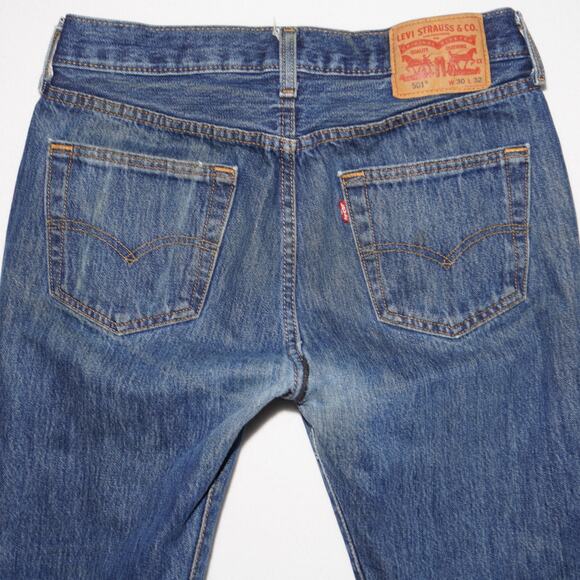 Levi’s Distressed 501 Button Fly Blue Jeans 30x32 100% Cotton - Picture 10 of 16
